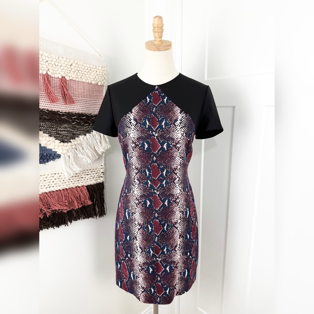 Diane von Furstenberg Snakeskin Animal Print Dress Sz 6 NWT